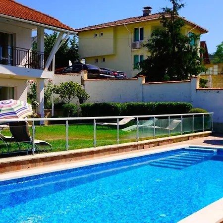 сънрайз - Sunrise Holiday home Varna