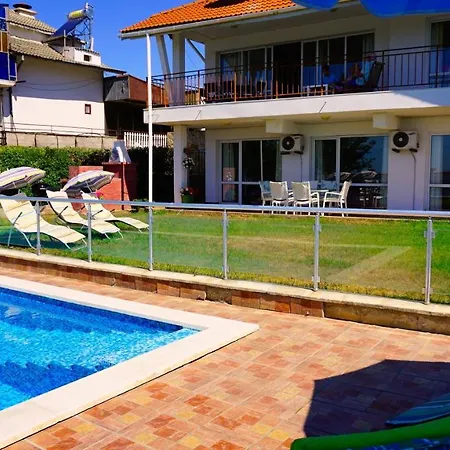 сънрайз - Sunrise Holiday home Varna