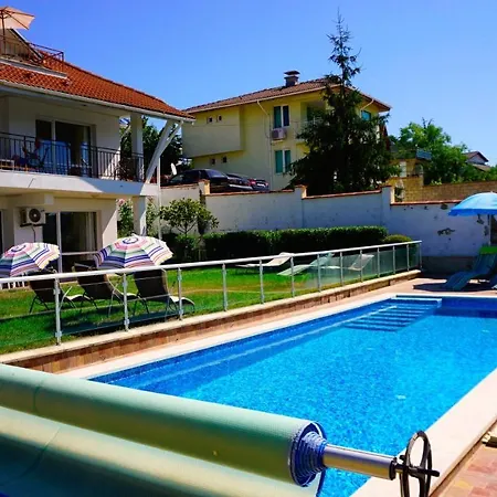 сънрайз - Sunrise Holiday home Varna