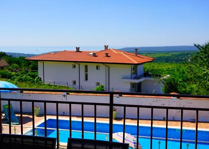 Holiday home сънрайз - Sunrise Varna