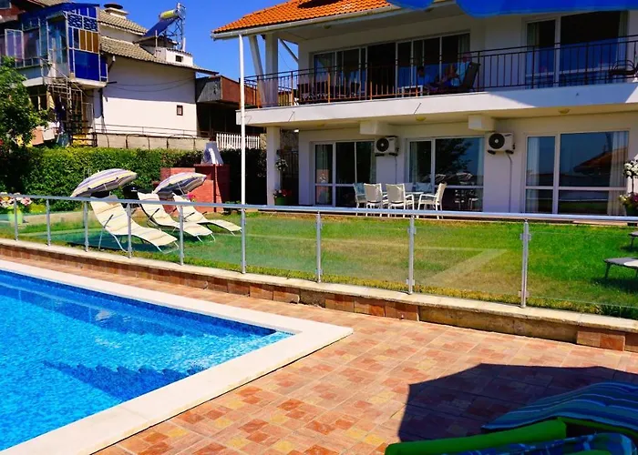 сънрайз - Sunrise Holiday home Varna