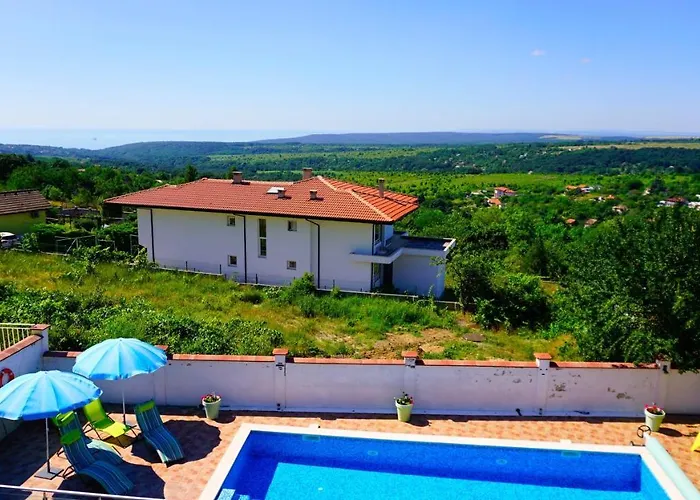 сънрайз - Sunrise Holiday home Varna